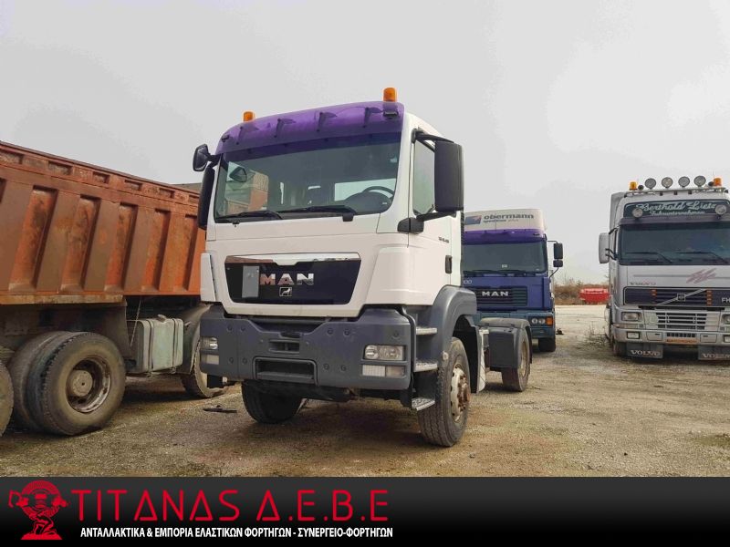 Titanas - MAN  
